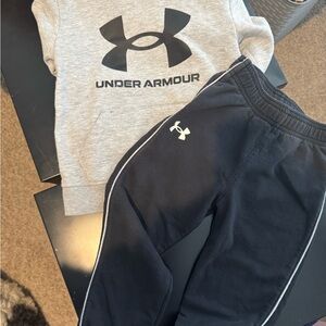 Under Armour Kids Gray and Black Matching Set